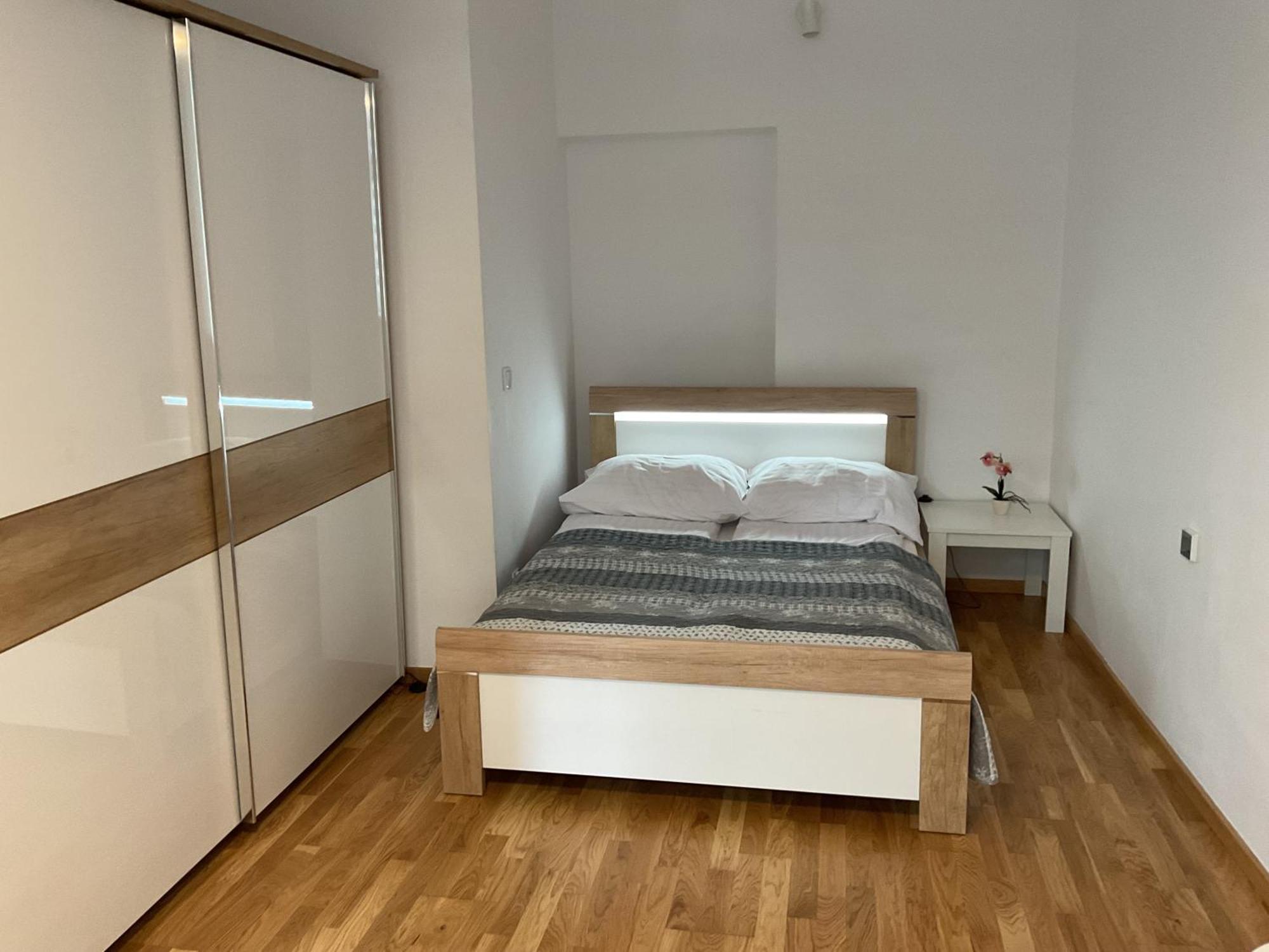 Apartment Na Zamkowej Kraków Exteriör bild
